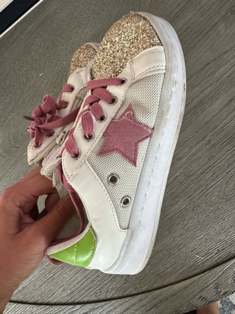 Lola + The Boys Glitter Star Sneakers Girls Size 33 / US 2 White Pink Gold